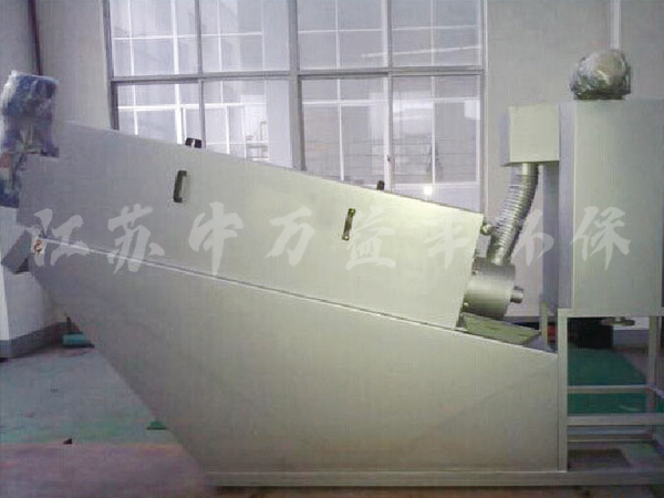 ���̰���