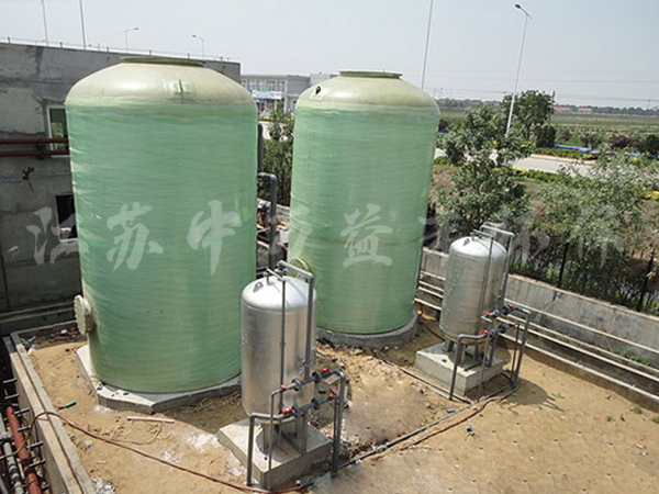 ���̰���