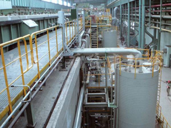 ���̰���