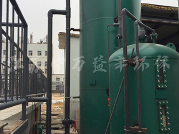 ���̰���