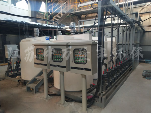 ���̰���