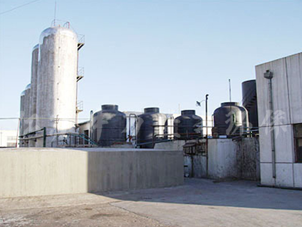 ���̰���