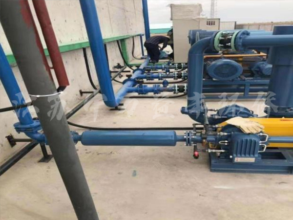 ���̰���